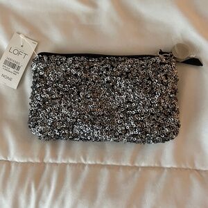 Small pouch